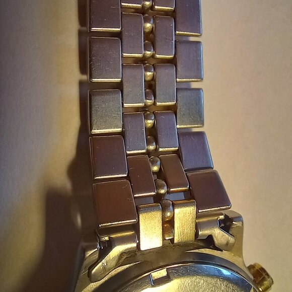 Esquire Swiss Watch Quartz Chronograph 300389 Stainless Gold Tones Water Resist - Picture 12 of 12